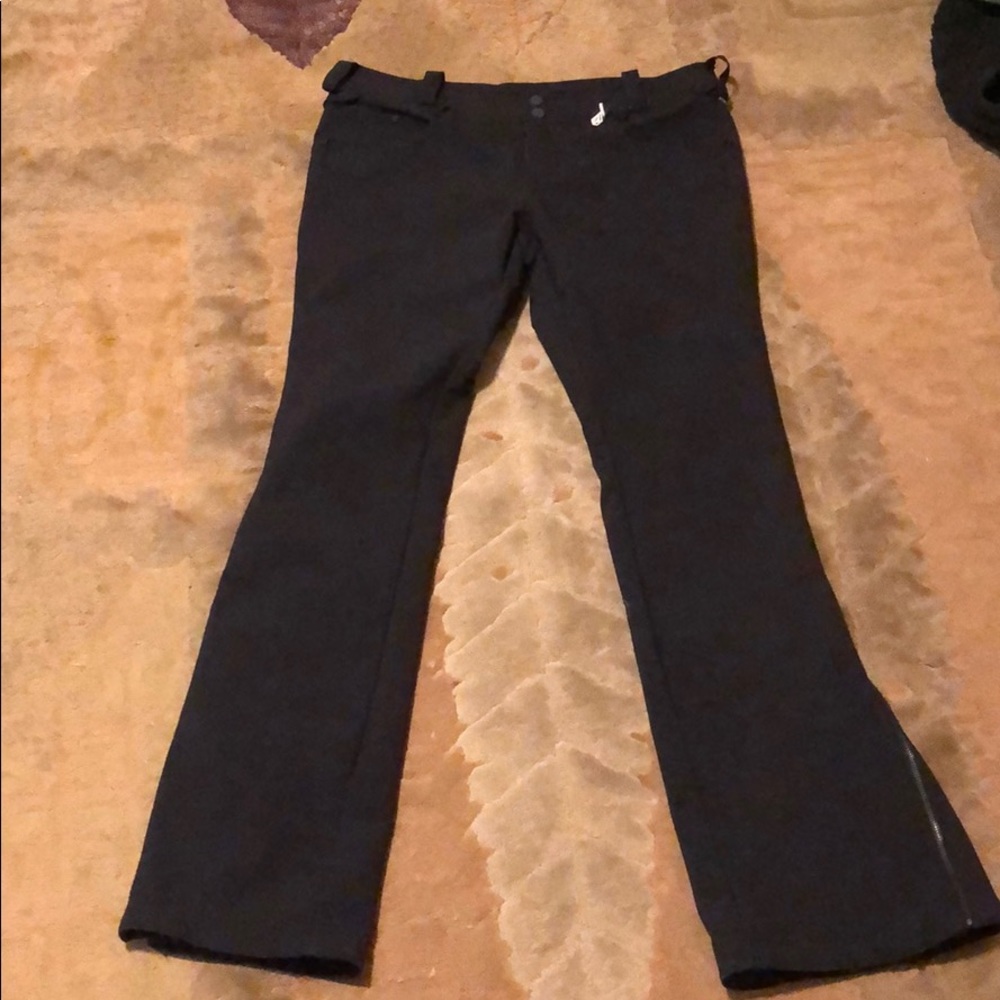 Always in style Volcom waterproof pants